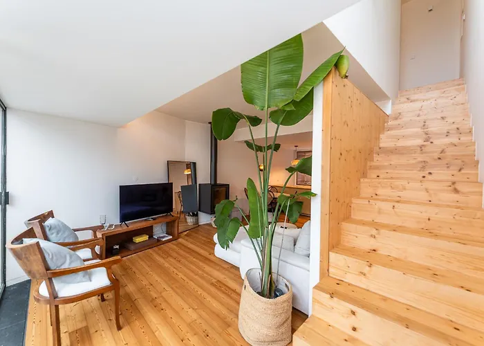 Foz Velha River House